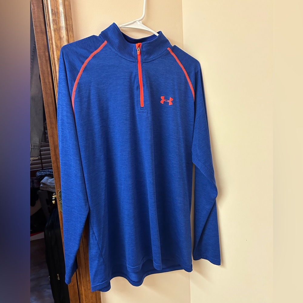 Under Armour Heatgear large loose mock neck half zip long sleeve pullover